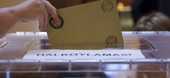 Avrupa'daki Türklerin oy vermesi engellenmeye çalışıldı