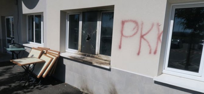 Fransa'da Türk camisine çirkin saldırı