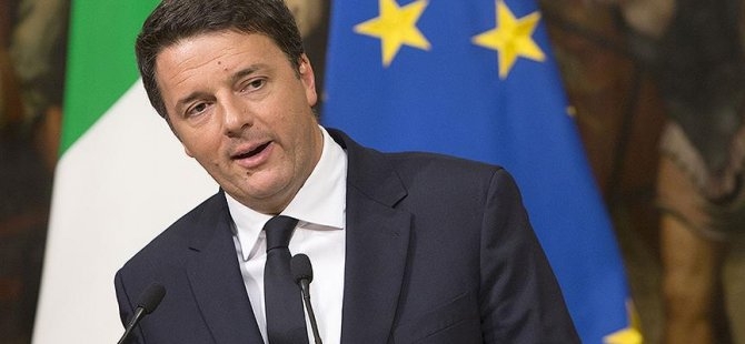 İtalya’da Başbakan Renzi istifa etti