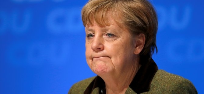 Merkel, ifadeye çağırıldı