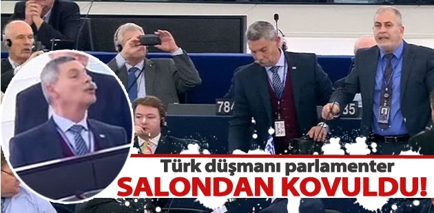 Türklere hakaret eden vekil AP'den kovuldu!